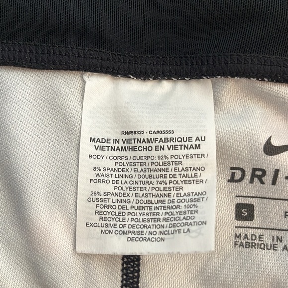 Nike Dri-Fit running pants, women’s size S/P, black with pink and gray - Picture 6 of 10